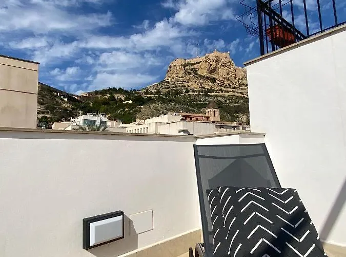 Cisneros Alicante